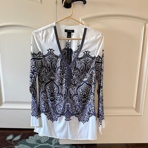 White House Black Market Black and White Patterned Blouse